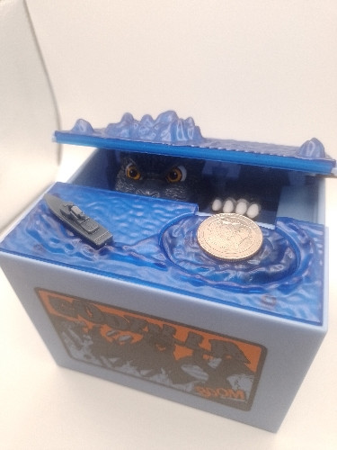 Imagen 1 de Alcancía Godzilla - guarda tu dinero de forma divertida