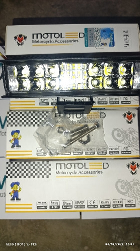 Imagen 1 de Explo 21 led blanca fija - flas dual color modular 