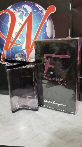 Imagen 1 de F for Fascinating Night de Salvatore Ferragamo
Eau de parfum 3.0 oz para Mujeres