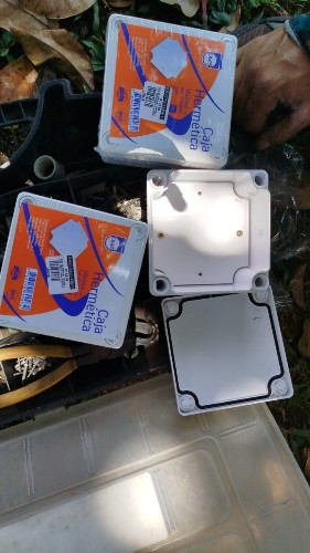 Imagen 1 de Caja para exterior hermética sellada