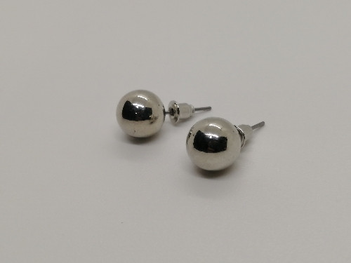 Imagen 1 de Arete esfera grande.