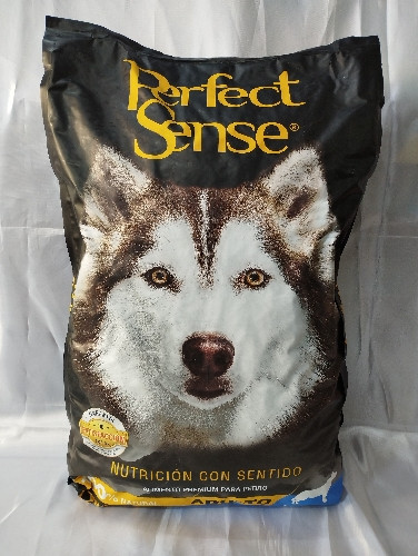 Imagen 1 de Croqueta Perfect Sense Raza Mediana y Grande Adulto (15 Kg)