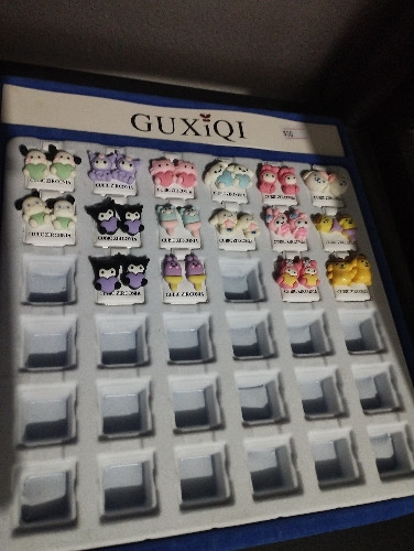 Imagen 1 de Aretes sanrio 