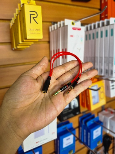 Imagen 1 de ADAPTADOR AUXILIAR 1 HEMBRA A 2 MACHO