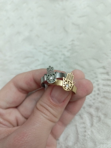 Imagen 1 de Anillo manita Hamsa dorado o plateado (#)