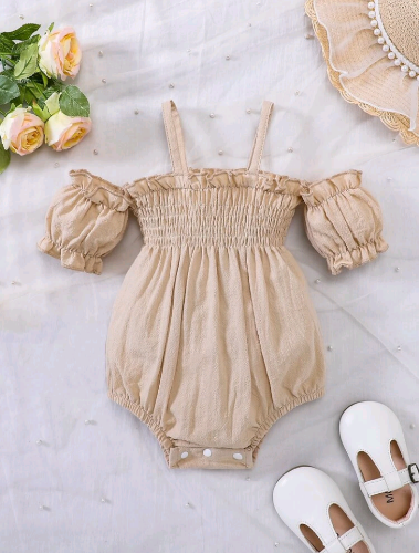 Imagen 1 de Body Beige con mangas fruncidas y tiras.