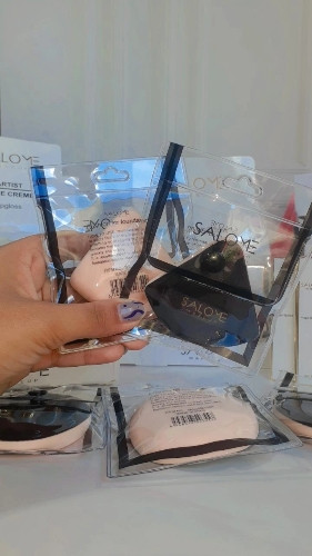 Imagen 1 de Borla Triangular Salome Makeup