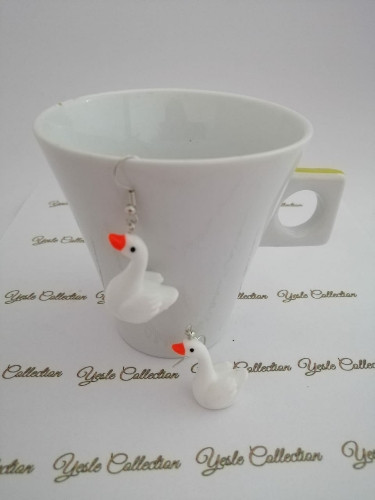 Imagen 1 de Arete Cisne Blanco 