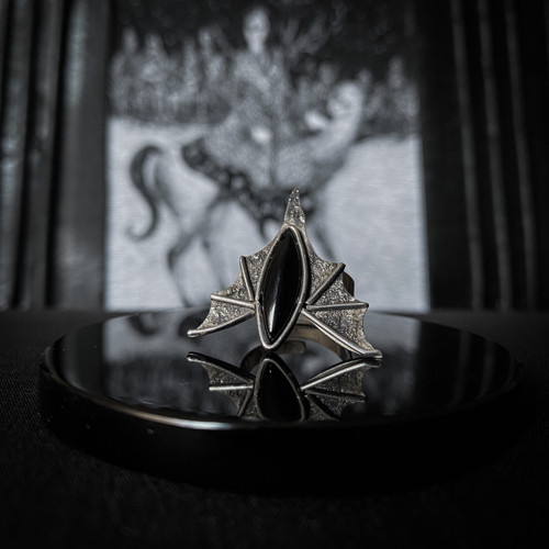 Imagen 1 de Anillo Bat Wings Onix