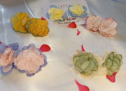 Imagen 1 de Aretes Flor de Tela 