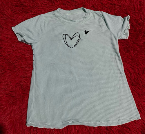 Imagem 1 de Blusa Bordada / verde Coração