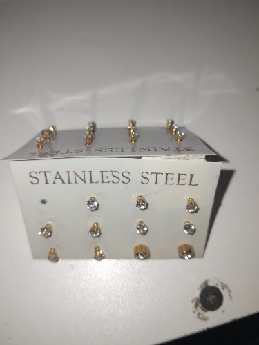 Imagen 1 de Aretes pequeños 