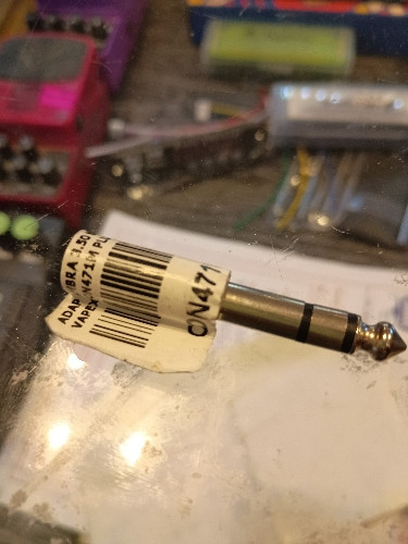 Imagen 1 de Adaptador miniplug a plug metalico