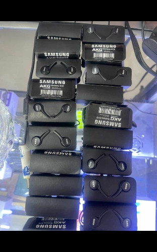 Imagen 1 de Auriculares AKG Samsung originales