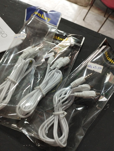 Imagem 1 de Auxiliar 