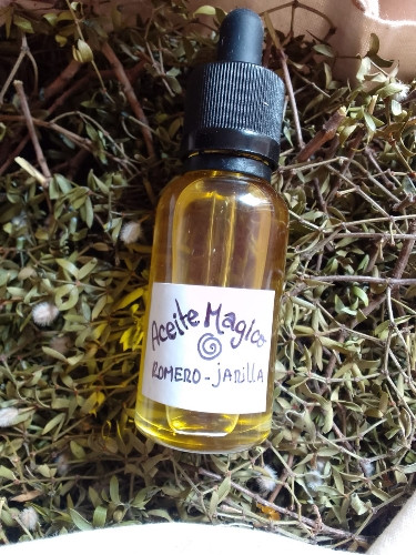 Imagen 1 de Aceite p/ contracturas y dolor Jarilla Romero Pachamama Poderosa $23.000