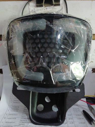 Imagen 1 de , stop zs multicolor con direccionales