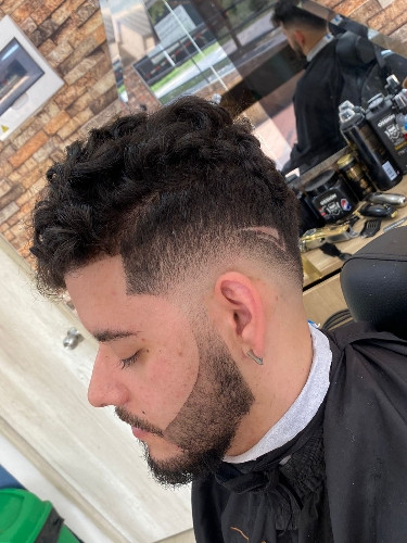 Imagen 1 de Corte + barba