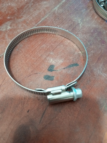 Imagen 1 de ABRAZADERA METALICAS GRANDE 