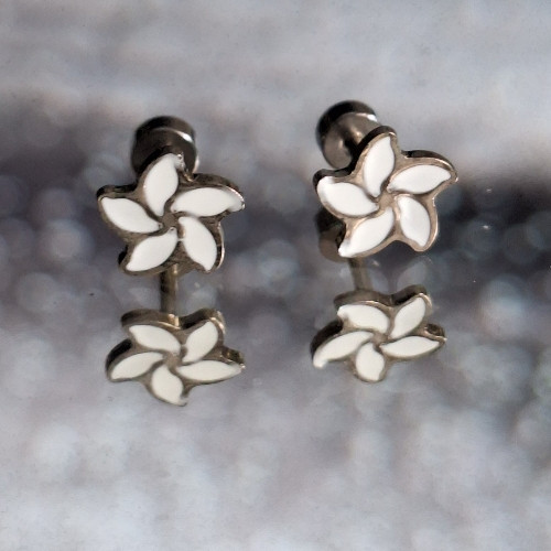 Imagen 1 de Abridor flor blanco