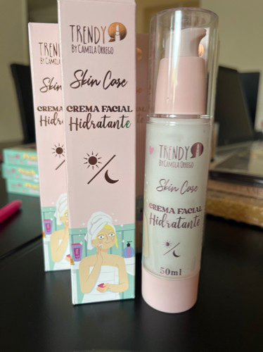 Imagen 1 de Crema facial hidratante Trendy