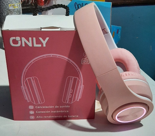 Imagen 1 de Auricular Vincha Inalambrico Only Mod 83, Rosado
