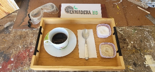 Imagen 1 de Bandeja con borde