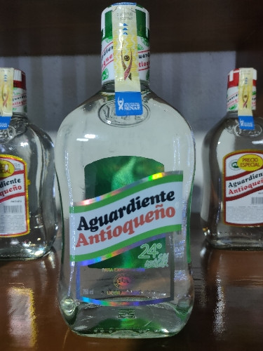 Imagen 1 de ANTIOQUEÑO VERDE 750 ml