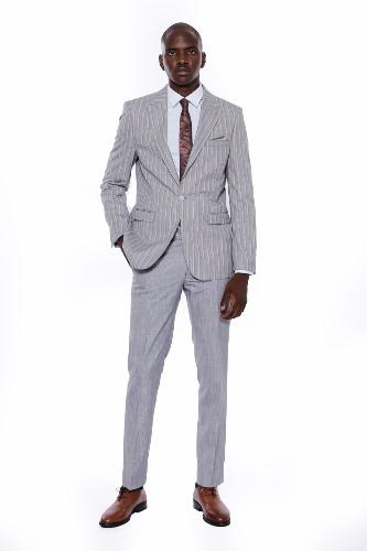 Imagen 1 de Grey striped suit gris