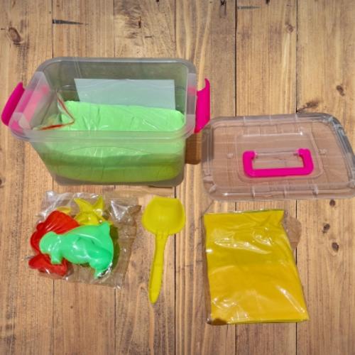 Imagen 1 de Arena Cinética Kinética Moldeable + Moldes Niños/ 2 Kilos.