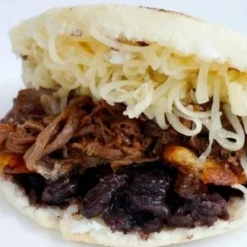Imagen 1 de Arepa de Pabellon 
