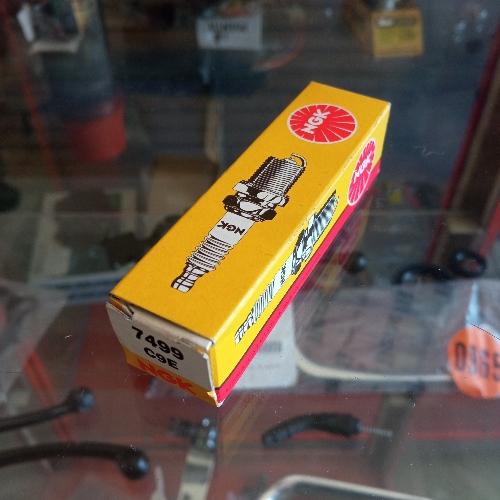 Imagen 1 de Bujía ngk c9e