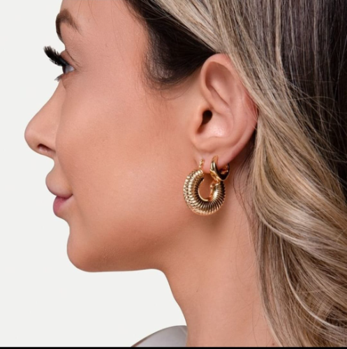 Imagem 1 de Brinco Argola Caracol Ouro