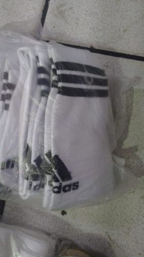 Imagen 1 de calceta bordada adidas blanco/negro