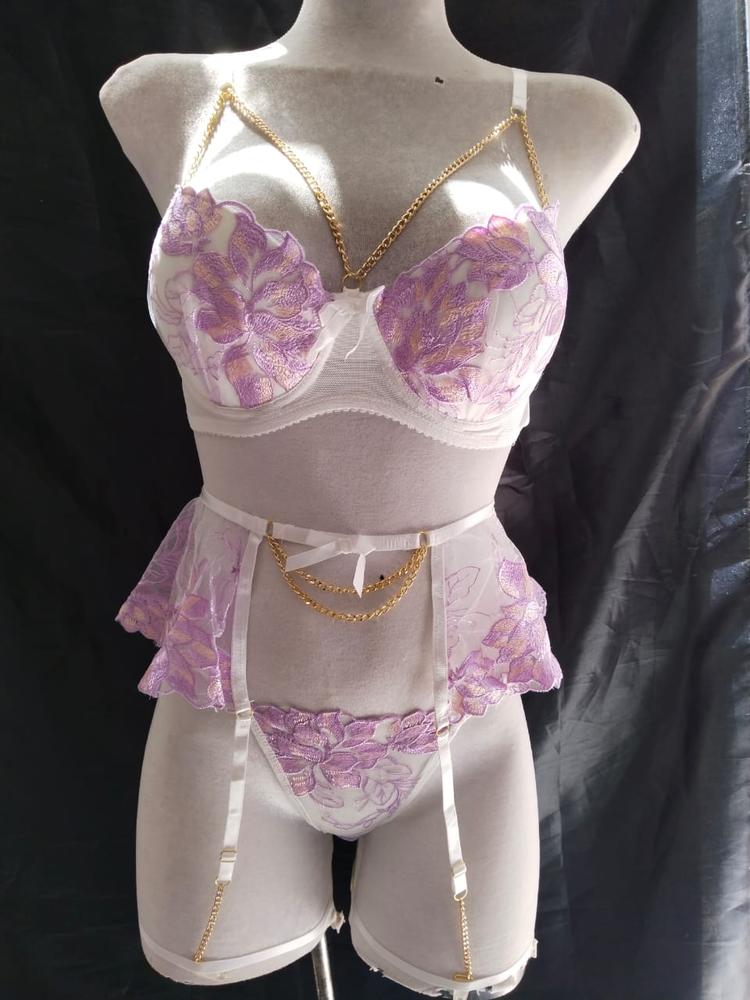 Imagen 1 de Conjunto encaje lila