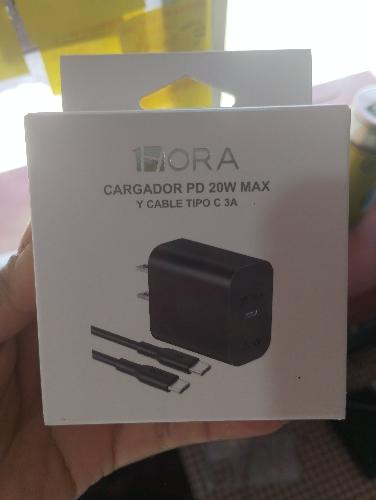Imagen 1 de Cargador PD 20W MAX Y CABLE TIPO C 3A