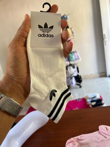 Imagen 1 de Adidas blancas cortas