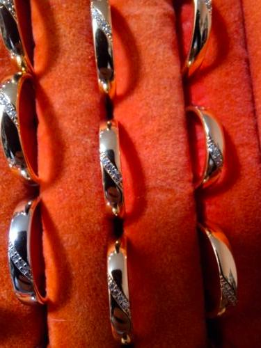 Imagen 1 de Anillo para matrimonio con piedras