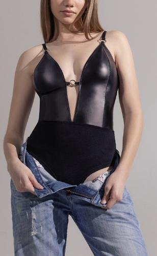 Imagen 1 de Body en cuerina