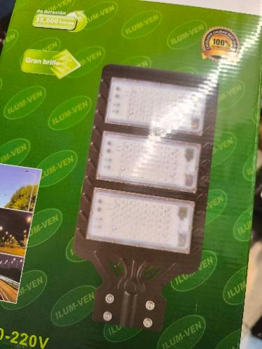 Imagen 1 de Alumbrado público 300w liviano