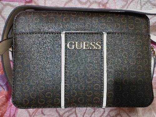 Imagen 1 de Bolso Guess