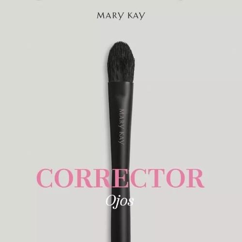 Imagen 1 de Brocha Corrector Ojos