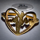ANILLO EN ACERO DE CORAZÓN CON SÍMBOLO CARDIACO DENTRO ANA00025