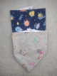 PA0133 BABERO BANDANA (TOALLA) "ANILEM"