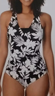 LANDS END CAJA NO. 27 CALZONETA NEGRA CON HOJAS BLANCAS TALLA M