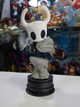 HOLLOW KNIGHT