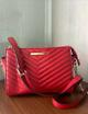 DAMA-Cartera Steve Madden rojo correa cadena dorada