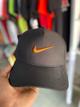 Boné / Nike Preto Símbolo cáqui