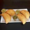 Miniatura 1 de 1A) Empanadas de Lechona.