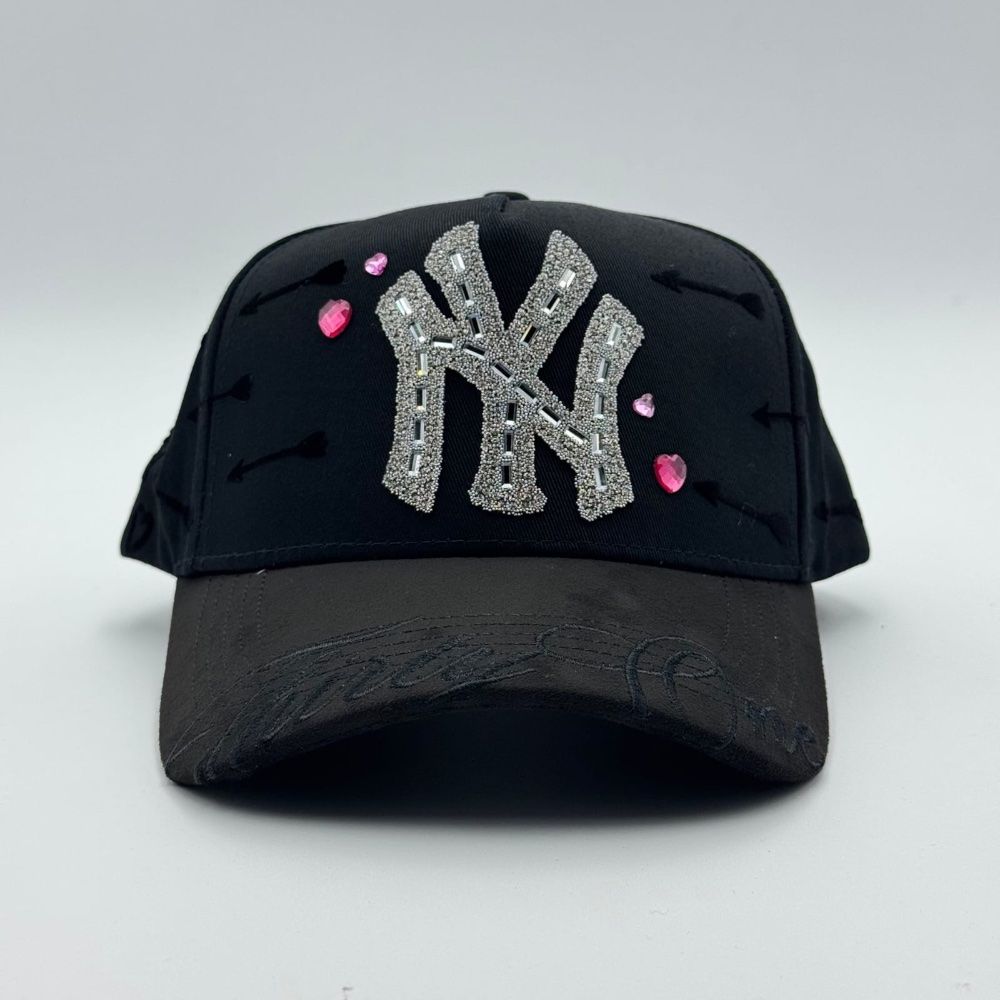 "NY LOVESTRUCK" Thirty one hats